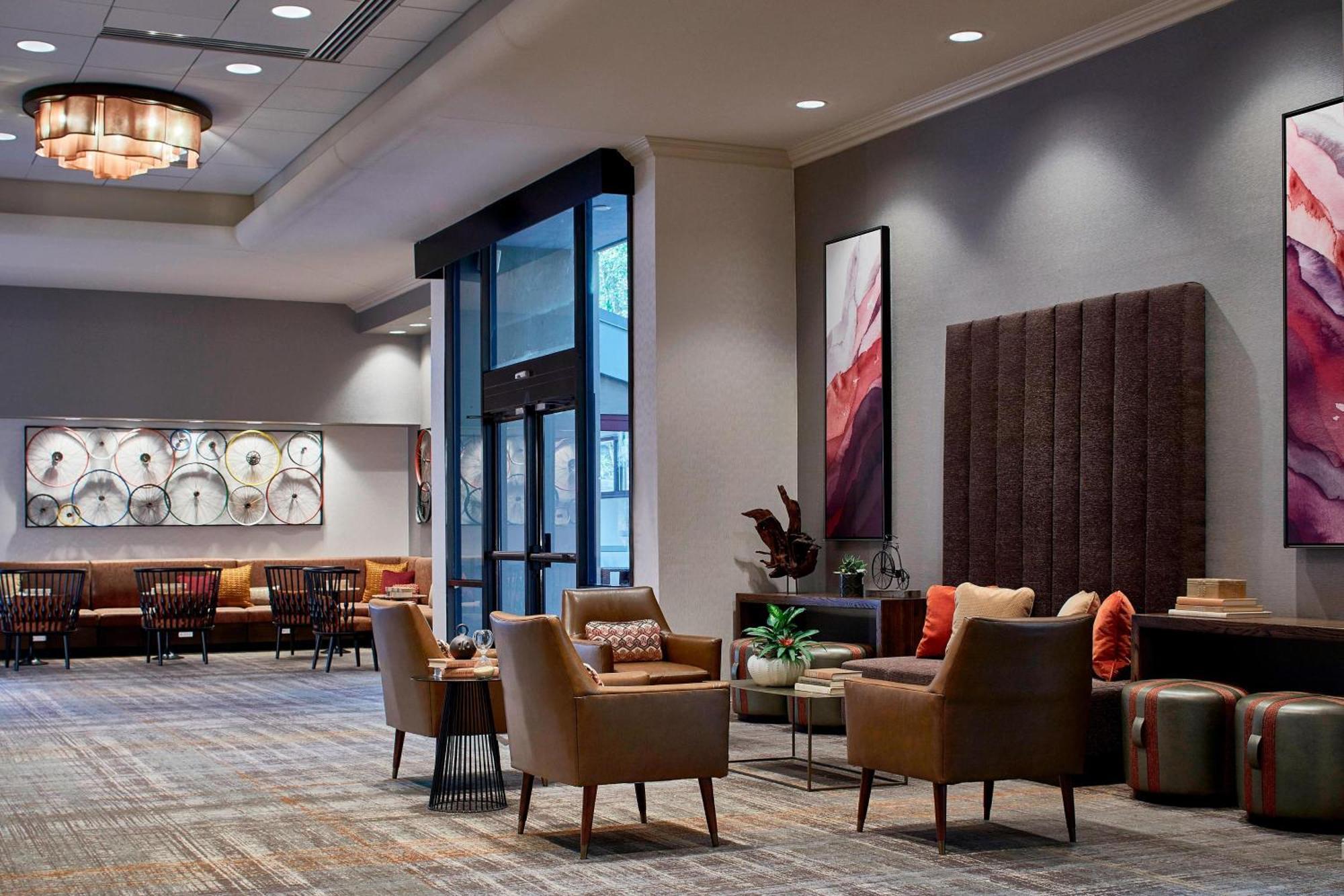 Renaissance Asheville Downtown Hotel Exterior foto
