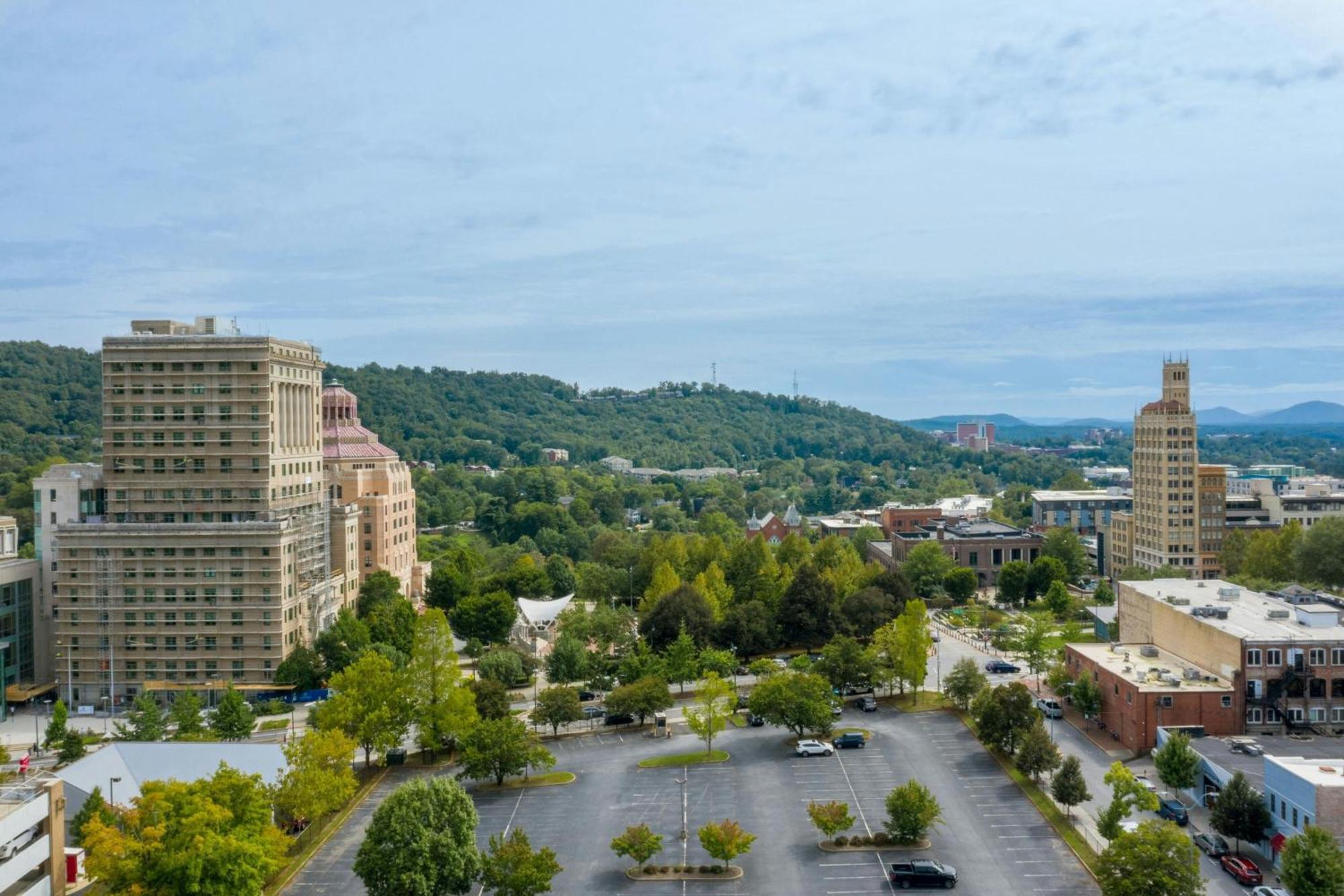 Renaissance Asheville Downtown Hotel Exterior foto