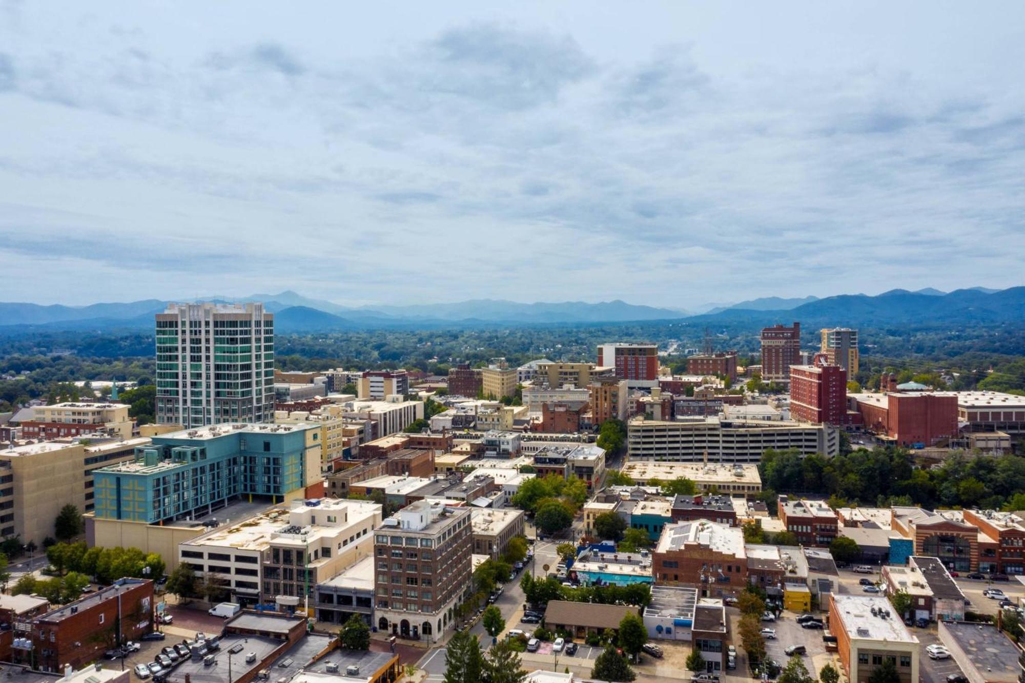 Renaissance Asheville Downtown Hotel Exterior foto