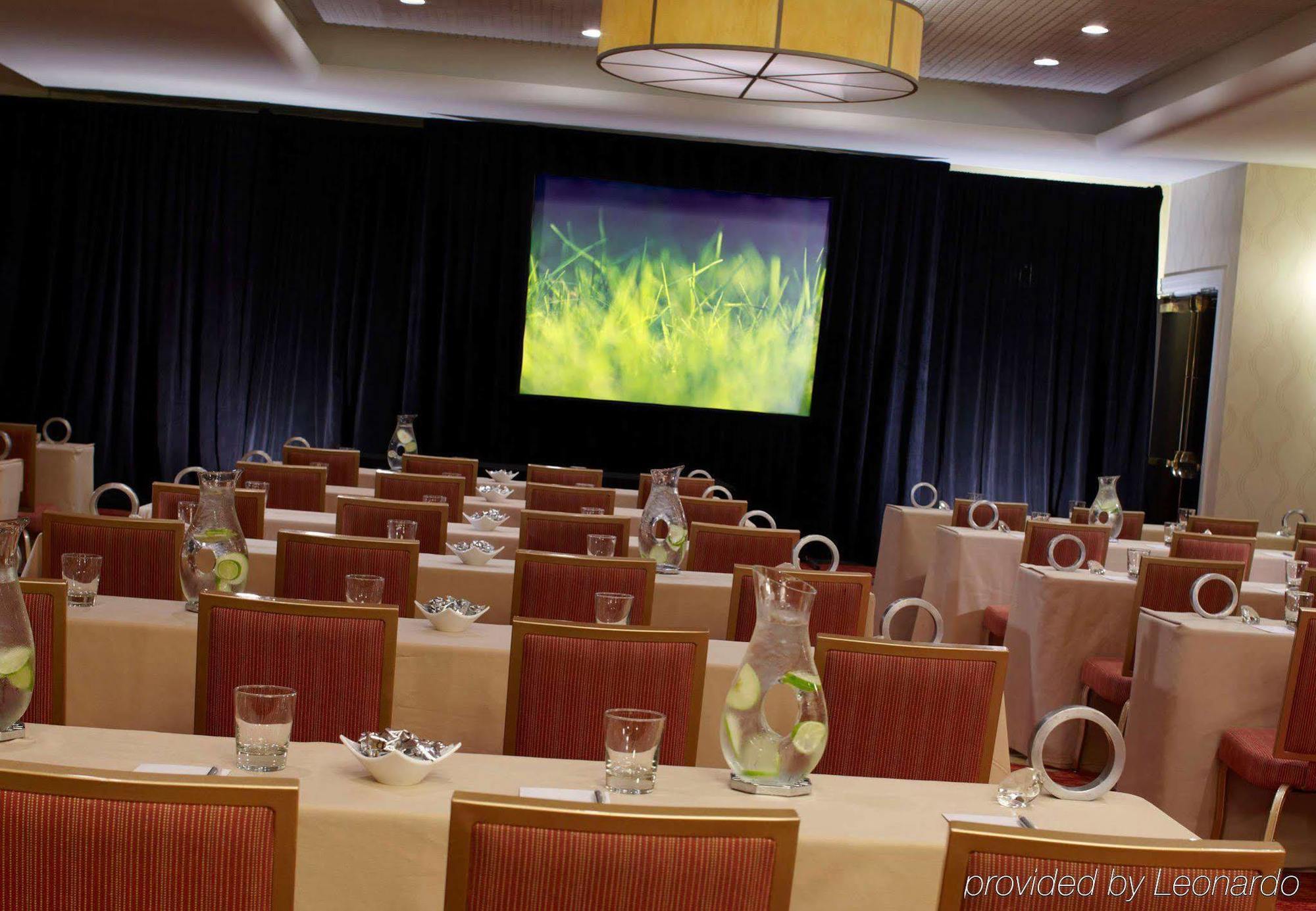 Renaissance Asheville Downtown Hotel Business foto