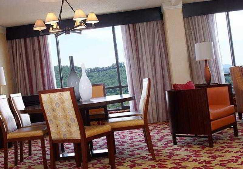 Renaissance Asheville Downtown Hotel Zimmer foto